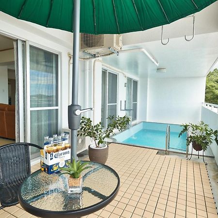Apartmán Freedomhillsフリーダムヒルズa棟 Tomigusuku Exteriér fotografie