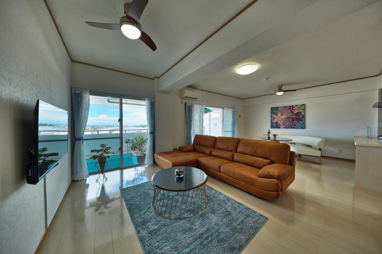 Apartmán Freedomhillsフリーダムヒルズa棟 Tomigusuku Exteriér fotografie
