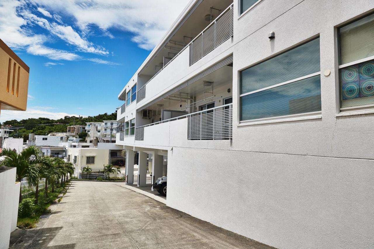 Apartmán Freedomhillsフリーダムヒルズa棟 Tomigusuku Exteriér fotografie